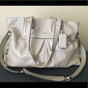 White /Pearl Coach Tote / Crossbody / Shoulder bag